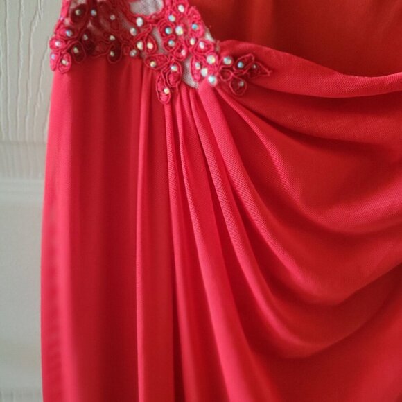 Strapless Red Beaded Cut Out Back Elegant Formal Maxi Dress SZ 6 - Picture 9 of 14
